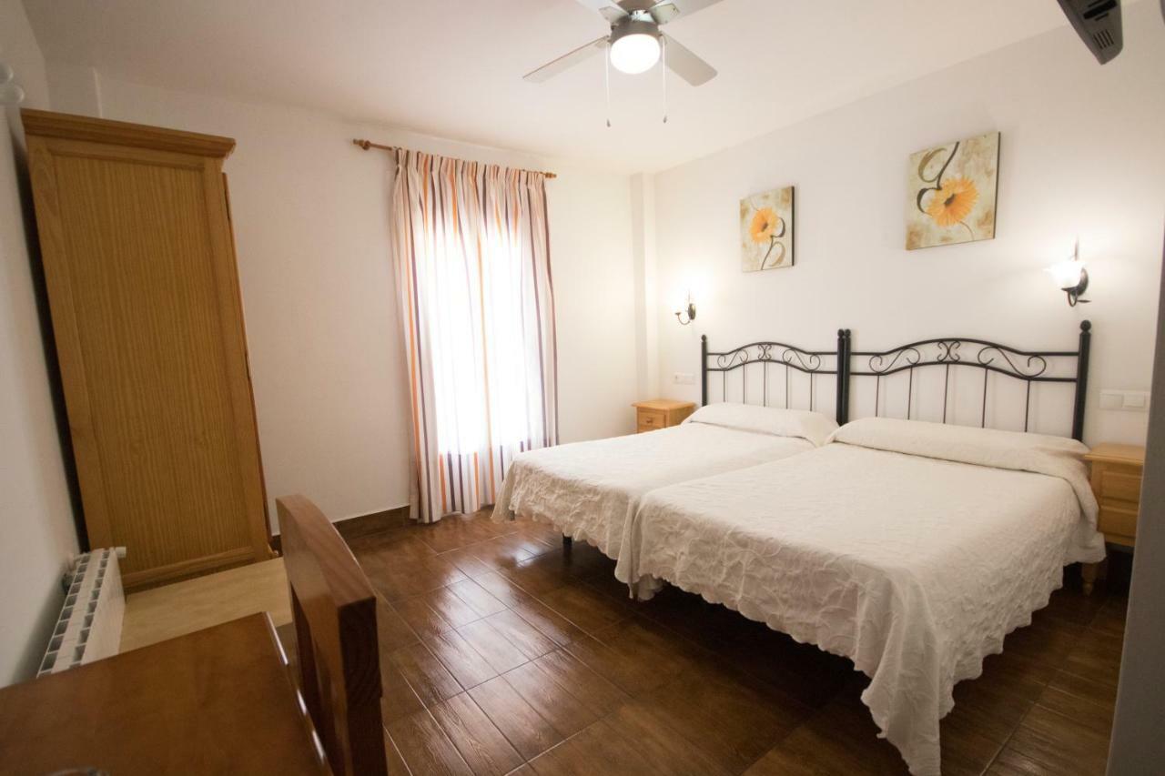 Hotel Las Flores Tolox Luaran gambar